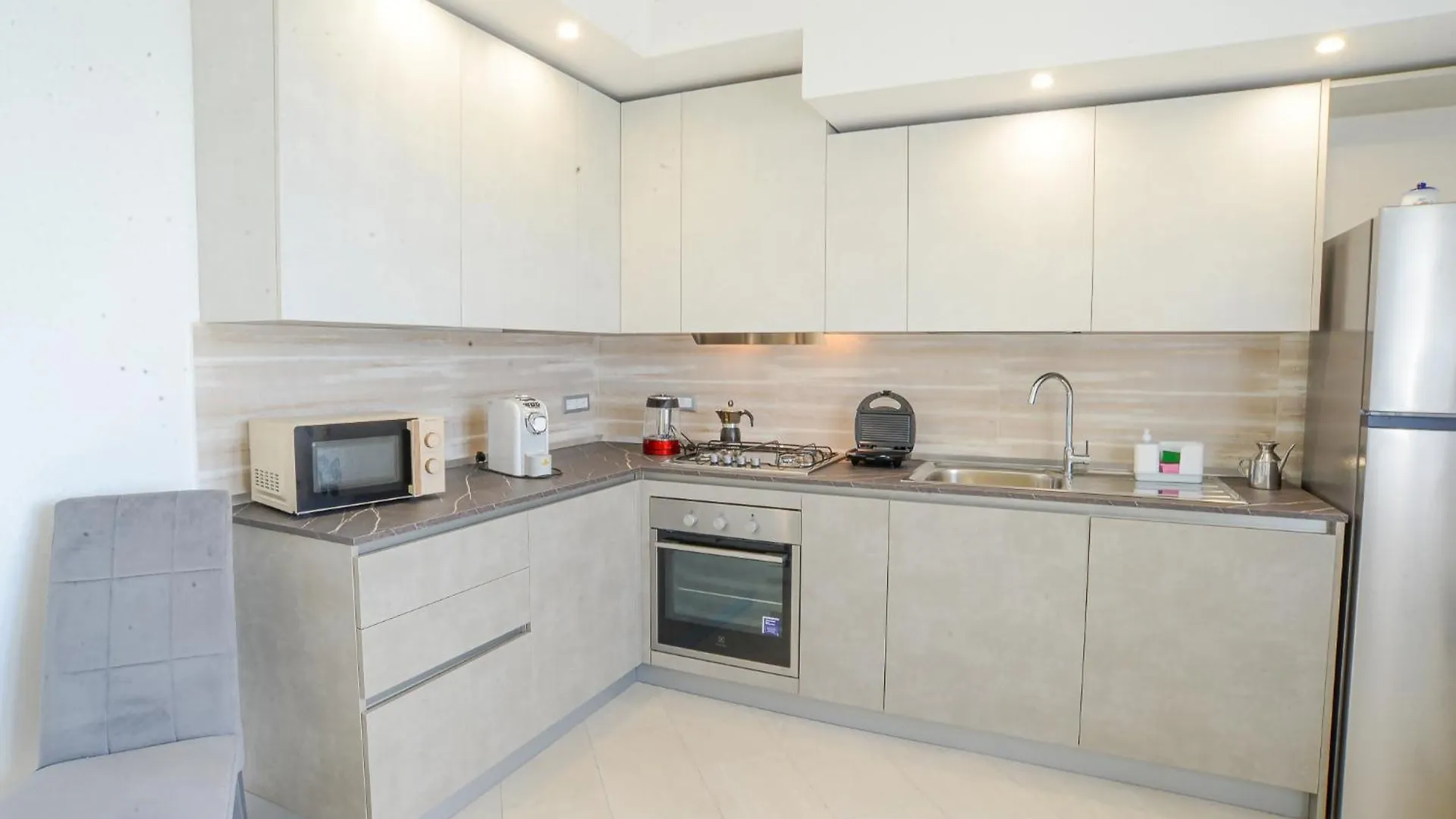 Casa Al Lido Fronte Mare Ac E Wifi Apartment Vado Ligure