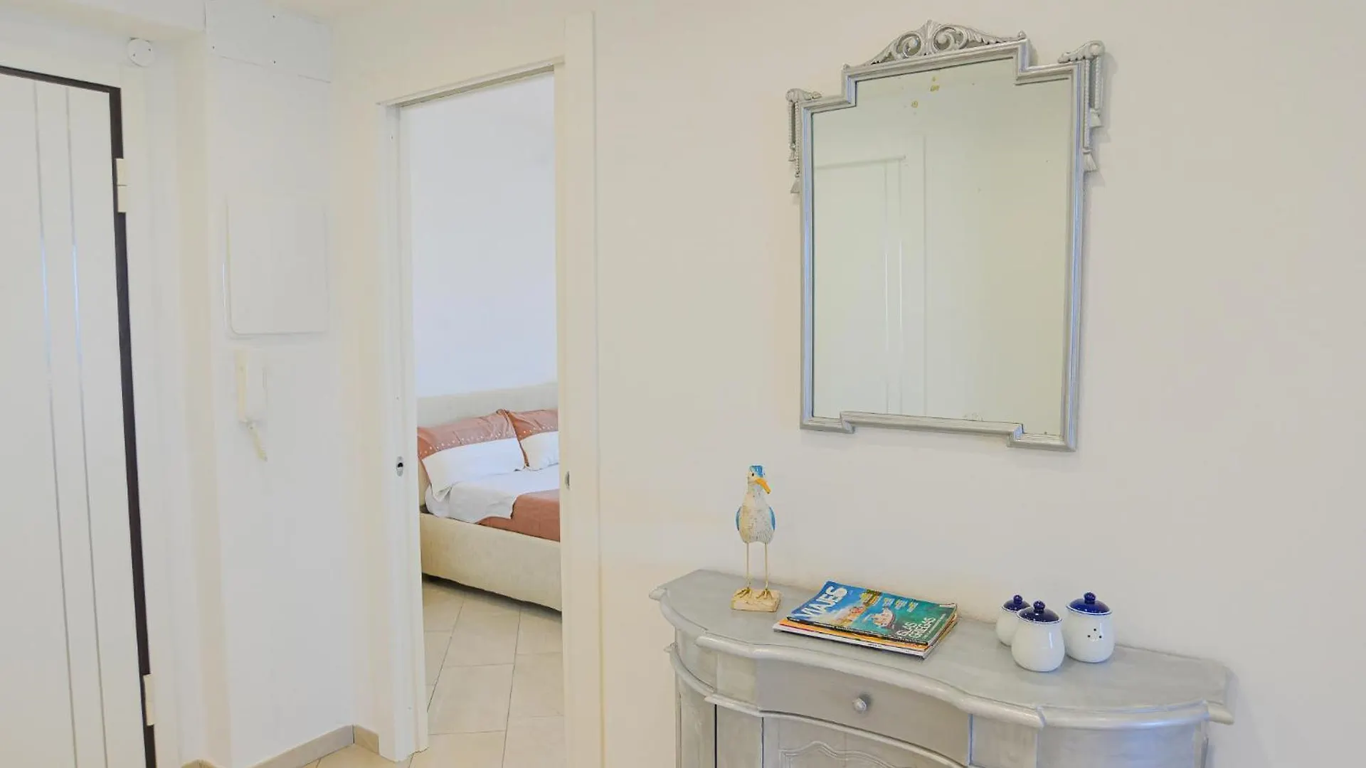 Casa Al Lido Fronte Mare Ac E Wifi Apartment Vado Ligure