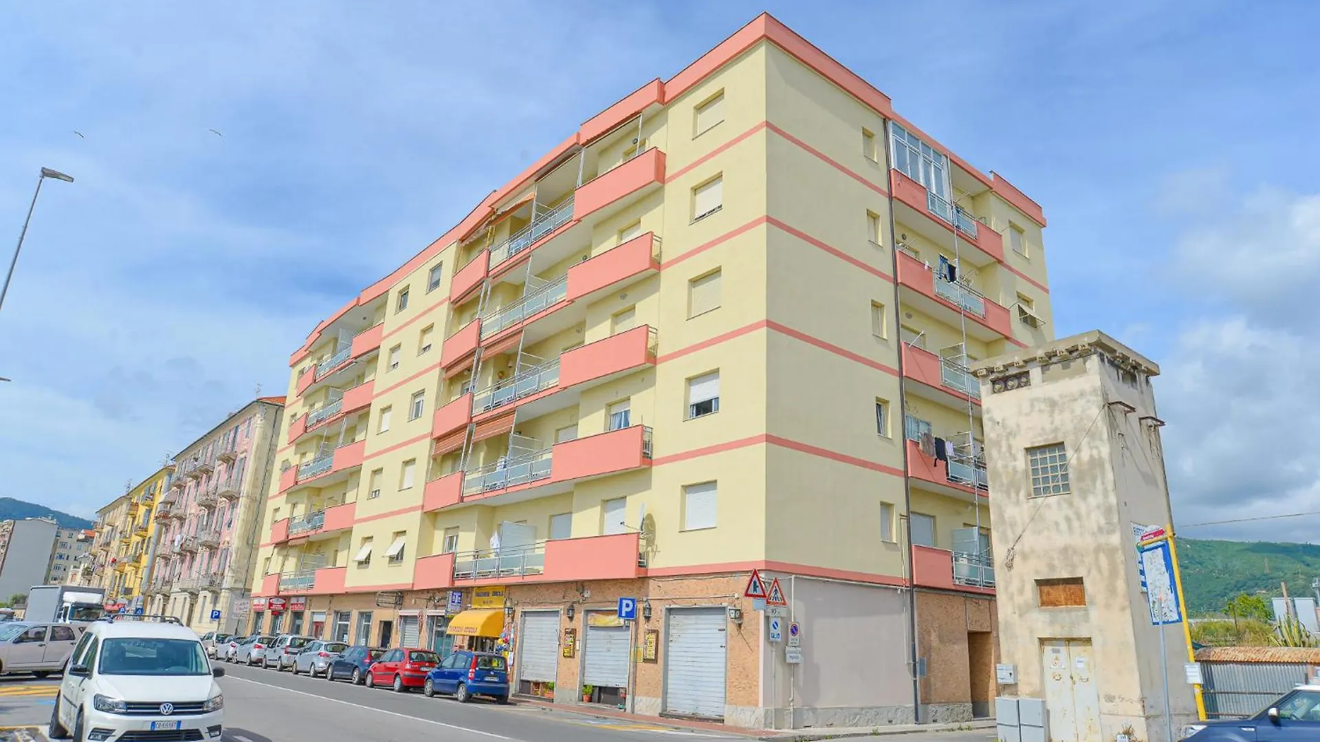 Casa Al Lido Fronte Mare Ac E Wifi Apartment Vado Ligure