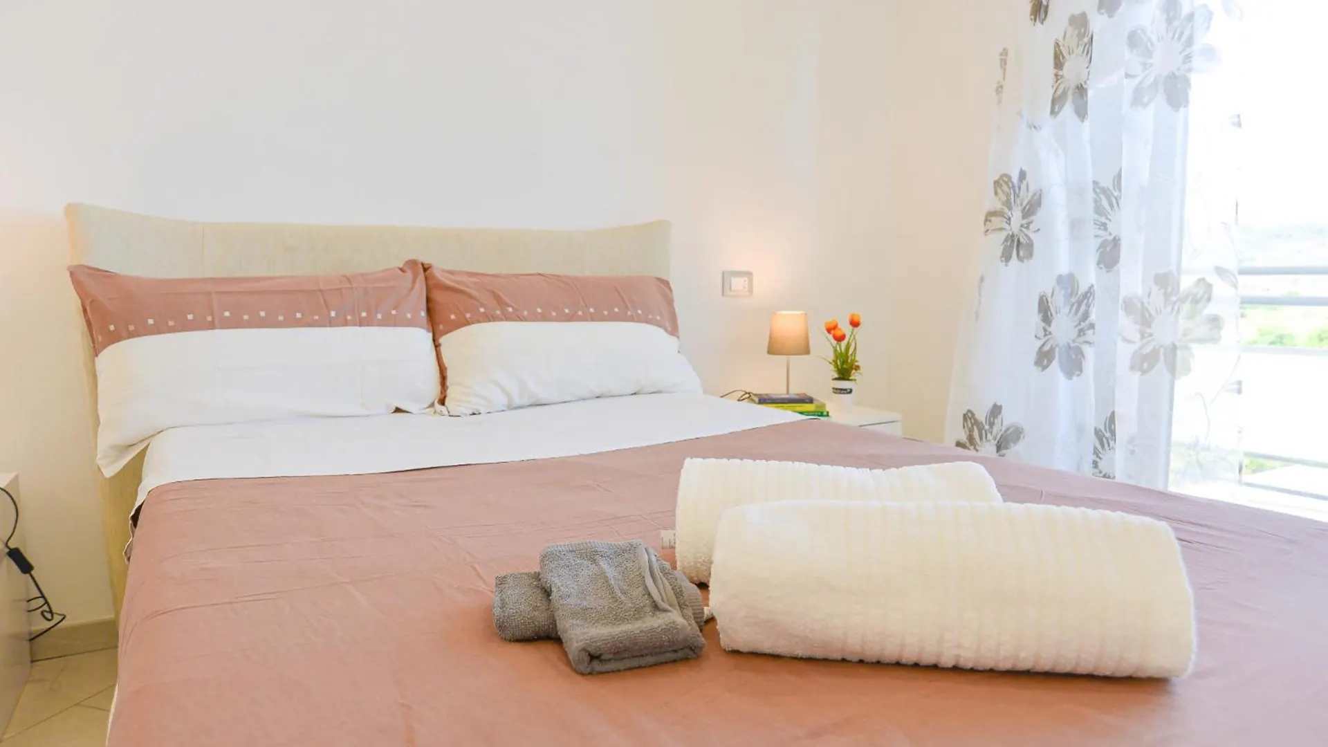 Casa Al Lido Fronte Mare Ac E Wifi Apartment Vado Ligure