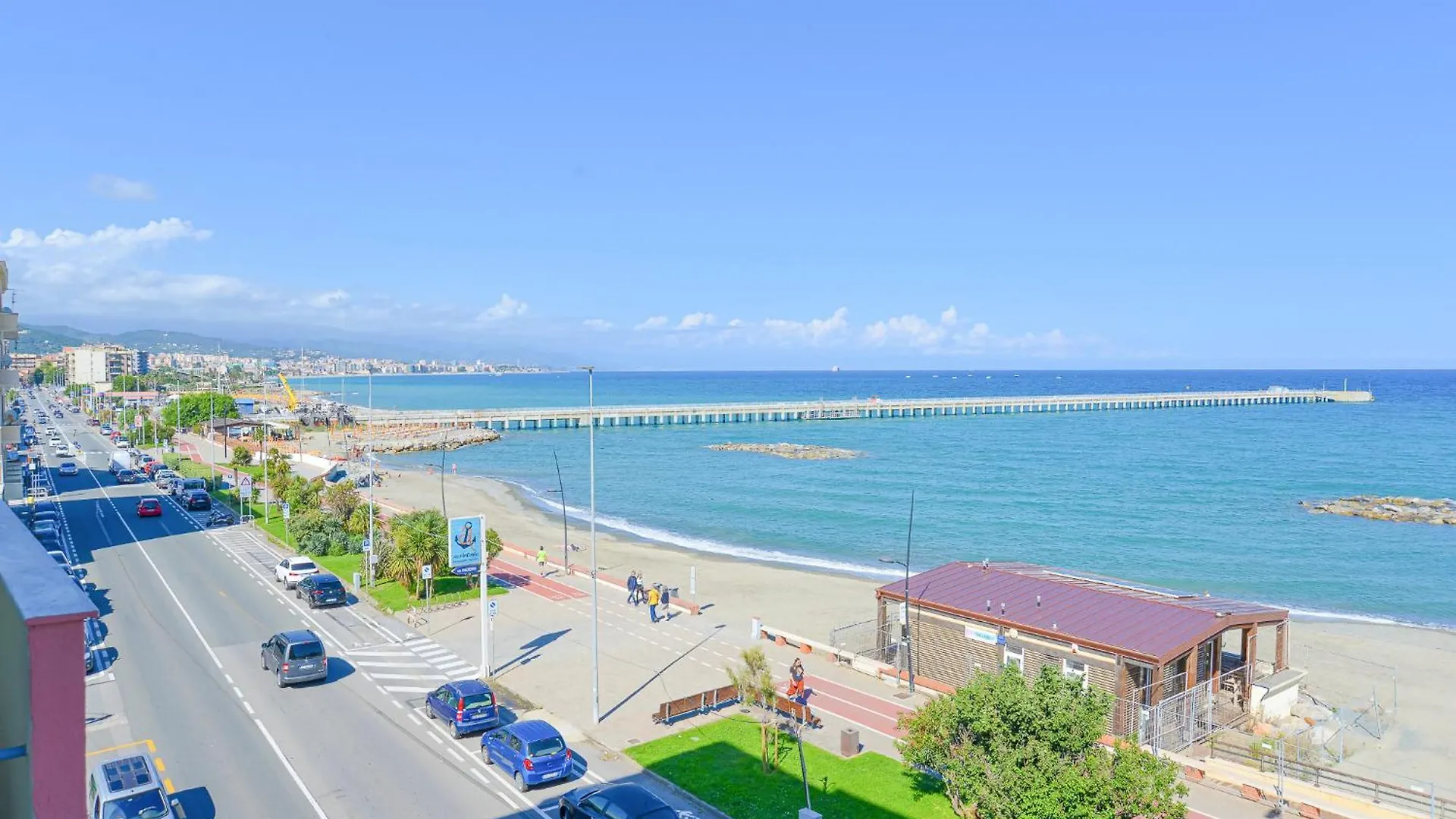 Casa Al Lido Fronte Mare Ac E Wifi Apartment Vado Ligure