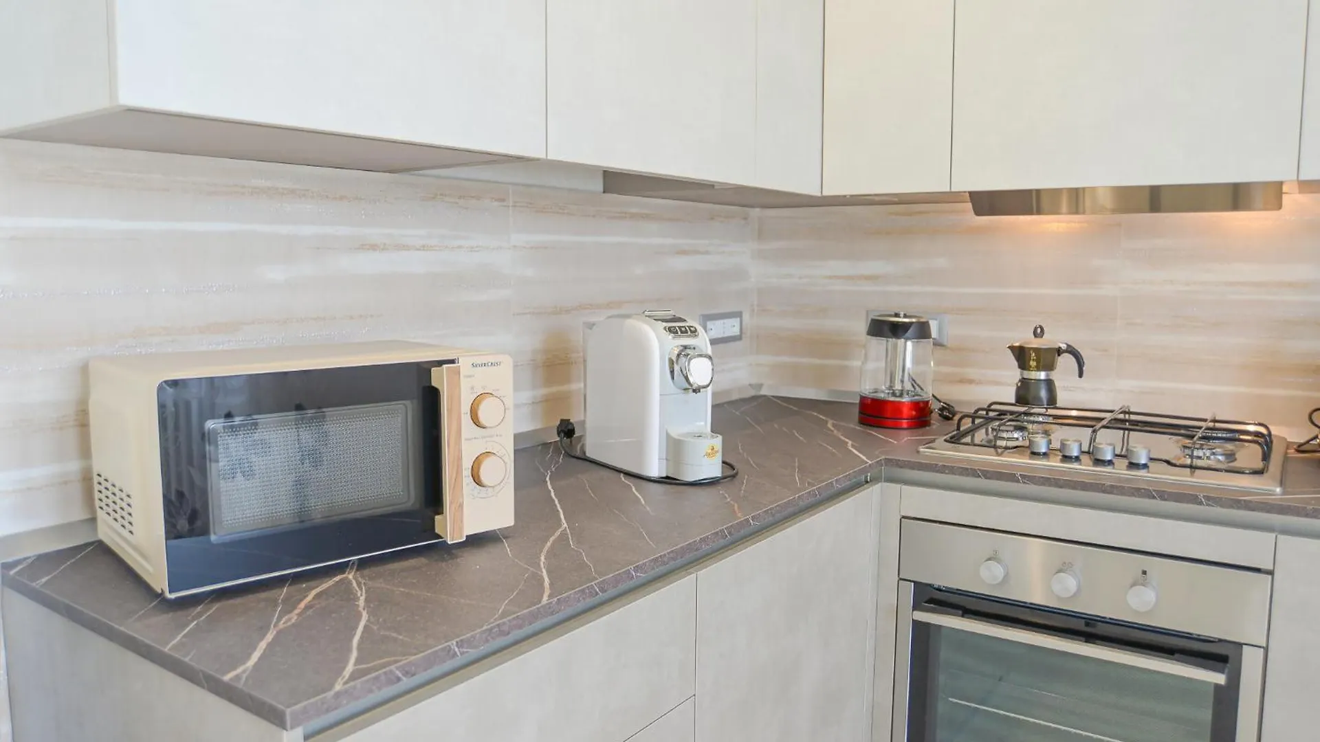 Casa Al Lido Fronte Mare Ac E Wifi Apartment Vado Ligure